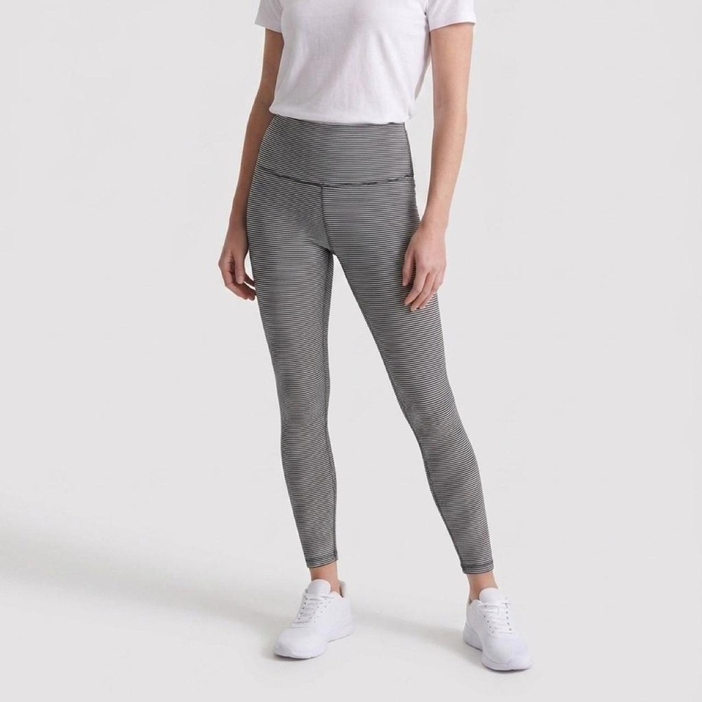 Zella small black + white striped leggings
